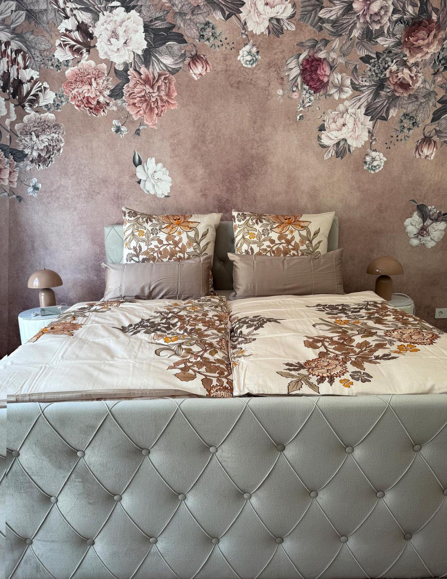 Apartment Luxury For 4 People In Wuerzburg! *